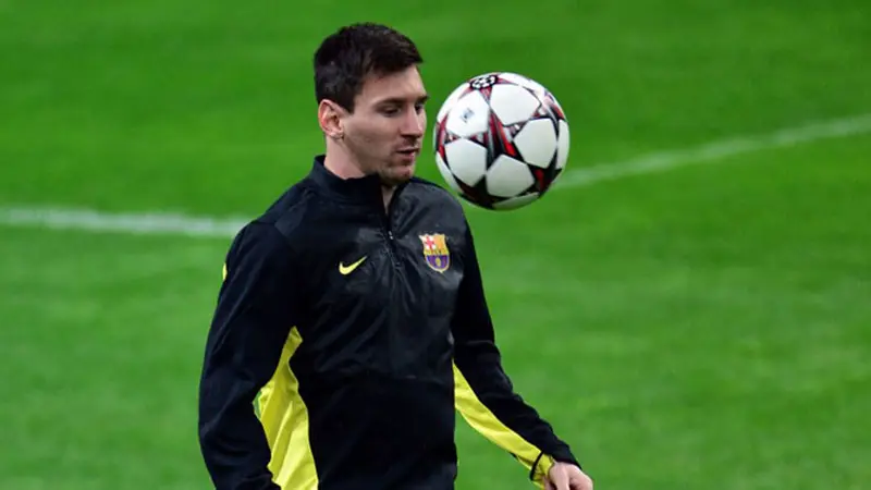 lionel-messi-131220c.jpg