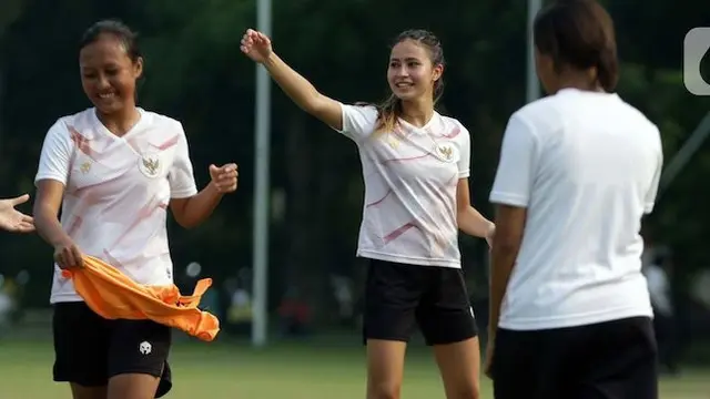 Daftar Pemain Timnas Putri di Luar Negeri