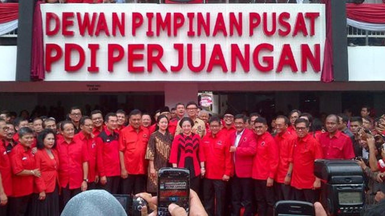 8 Parpol berniat bikin koalisi besar lawan PDIP di 'kandang banteng