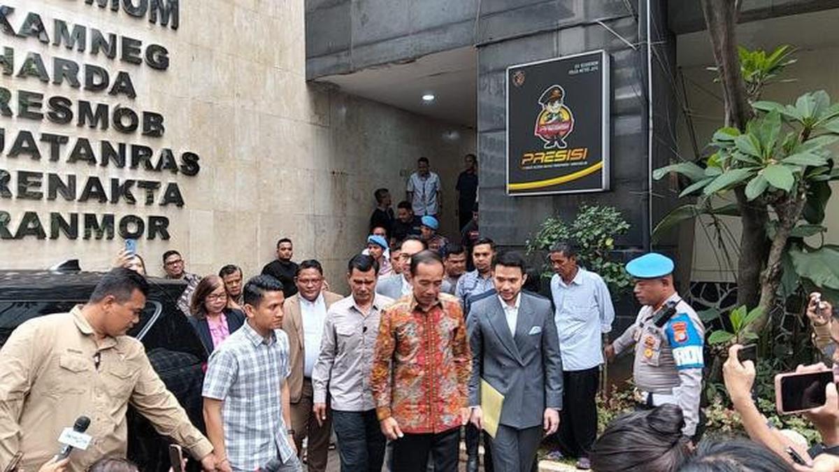 Kasus Ijazah Palsu Jokowi Dihentikan, Polisi Bantah Tebang Pilih Ke Eggi Sudjana dan Damai Hari Lubis