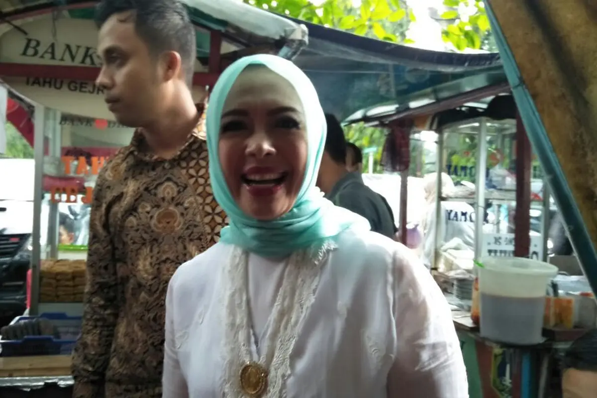 Nur Asia istri Sandiaga Uno, Wakil Gubernur DKI Jakarta periode 2017-2022. (Fitri Andiani/Bintang.com)