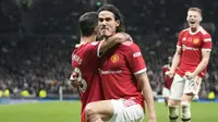 Edinson Cavani. Serupa Anthony Martial, striker asal Uruguay ini juga terimbas atas kedatangan kembali Cristiano Ronaldo di Manchester United. Solskjaer lebih mempercayakan CR-7 berduet dengan Mason Greenwood di lini depan. Musim ini ia baru tampil 8 kali dengan mencetak 1 gol. (AP/Frank Augstein)