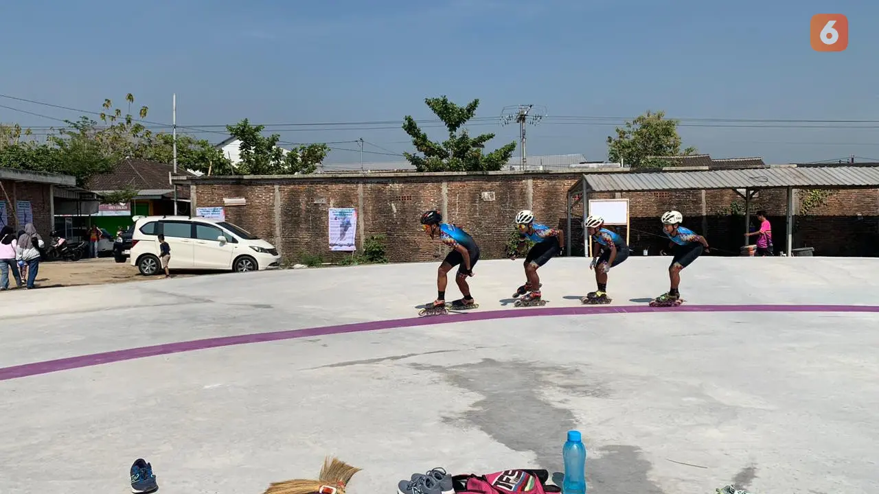 Pertama di Indonesia Sirkuit Sepatu Roda Dibangun dari Anggaran Desa