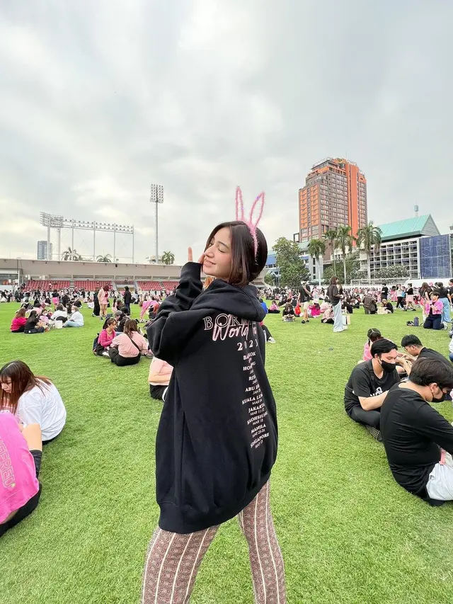 Konser Blackpink di Bangkok disaksikan artis Indonesia Dannia Salsabilla (Foto: Instagram danniasalsabilla)