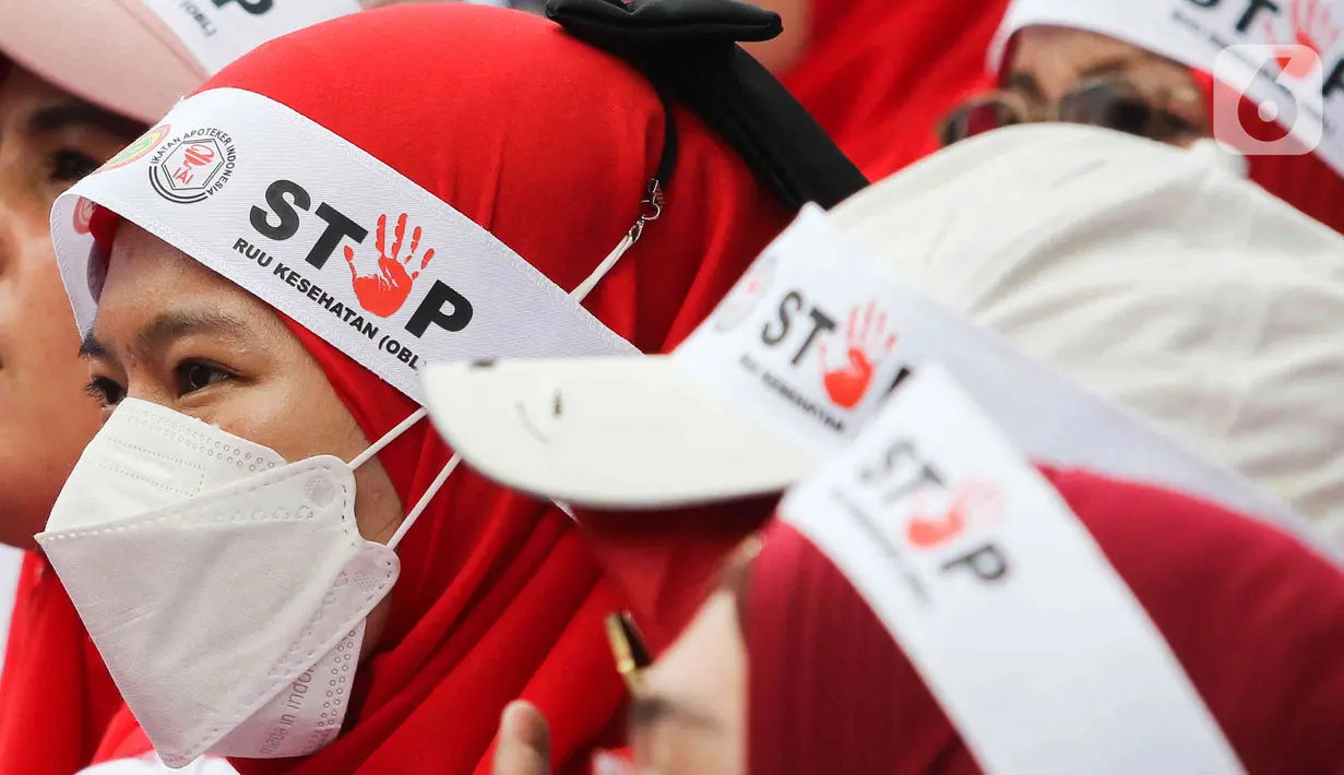 Mereka juga meminta pemerintah untuk memperhatikan sejumlah fasilitas kesehatan terkhusus di daerah-daerah seperti Papua yang masih belum memadai. (Liputan6.com/Herman Zakharia)