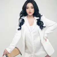Potret Suci Winata, Istri Ari Sigit (Sumber: Instagram/suciwinata21)