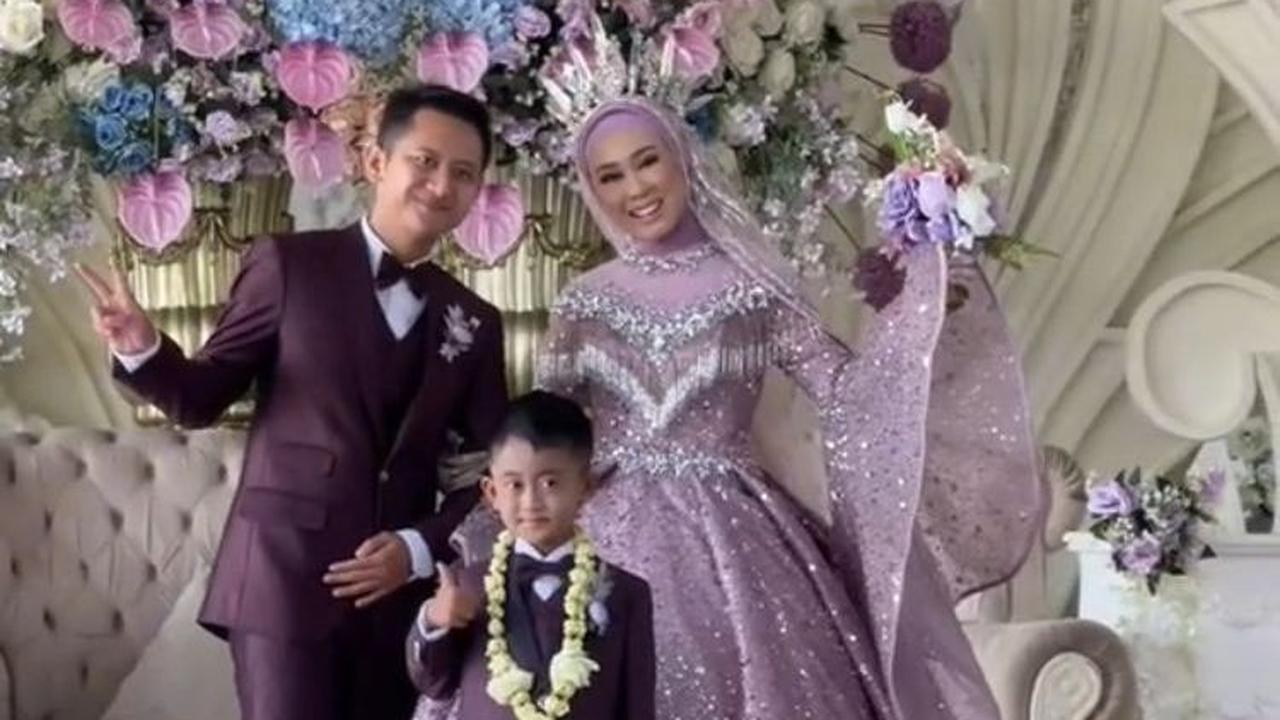 Viral Acara Khitanan Super Mewah, Bak Resepsi Pernikahan