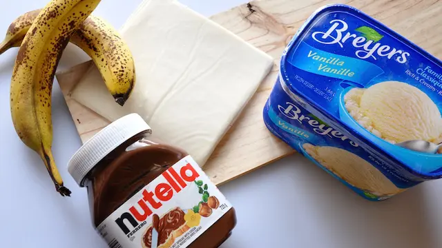 [Bintang] Banana Spring Roll, Adopsi Jajanan Pinggir Jadi Camilan Rumahan