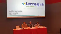 Manajemen PT Terregra Asia Energy Tbk (TGRA) angkat suara terkait pembekuan saham (suspensi) yang menimpa saham perseroan dari otoritas bursa.