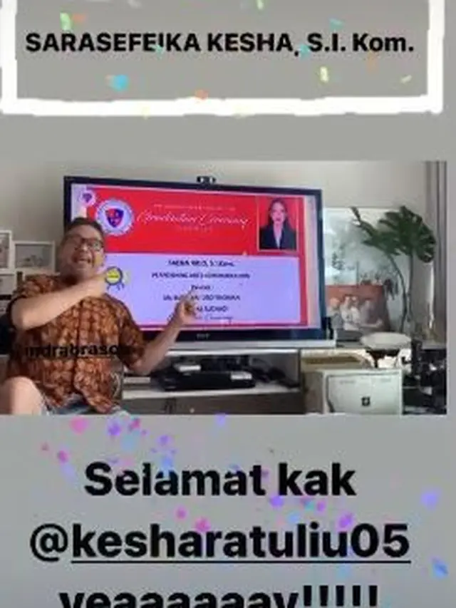 6 Momen Bahagia Kesha Ratuliu saat Wisuda, Ditemani Tunangannya