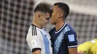 Timnas Argentina U-20 menang 3-0 atas Guatemala pada laga kedua Grup A Piala Dunia U-20 2023 di&nbsp;Estadio Unico Madre de Ciudades, Rabu (24/5/2023) dini hari WIB. Sayangnya, duel kedua tim diwarnai dua kartu merah. (AP Photo/Nicolas Aguilera)