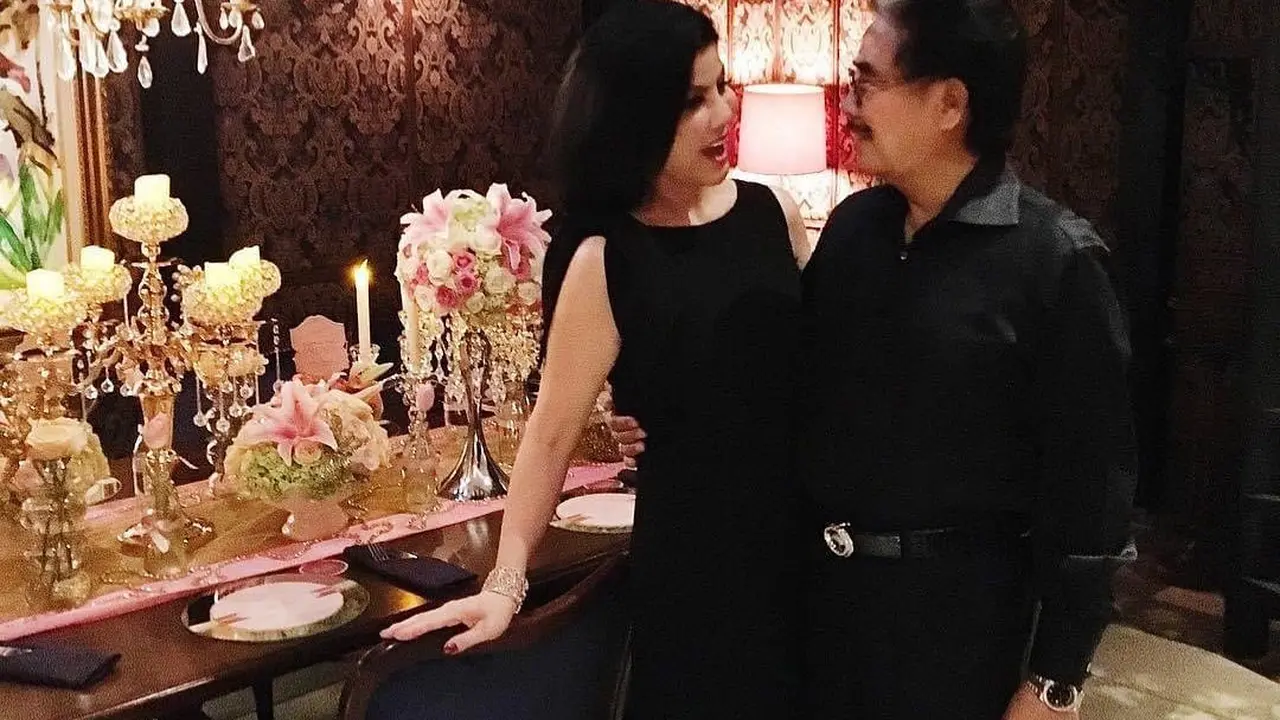 Diterpa Isu Cerai, Ini 6 Potret Kenangan Hotma Sitompul dan Desiree Tarigan