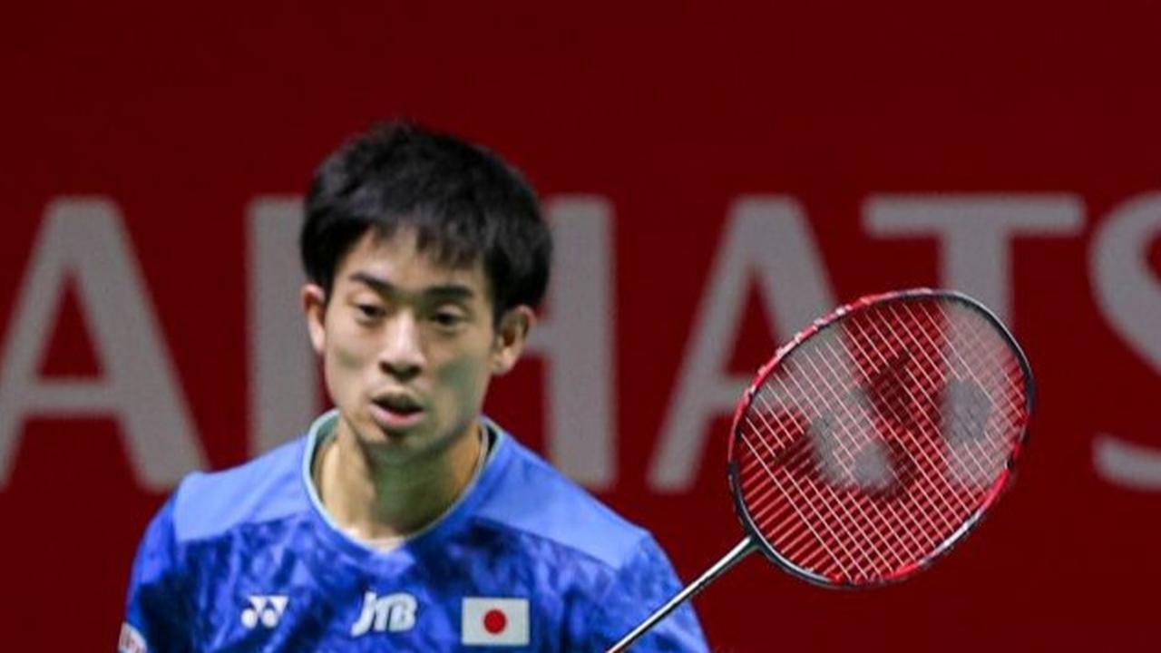 Aksi Hiroki Midorikawa/Natsu Saito saat menghadapi ganda campuran China.<br>(Foto Bola.com / Bagaskara Lazuardi)<br>