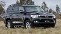 Toyota Land Cruiser J200 Anyar Lebih Segar dan Bertenaga