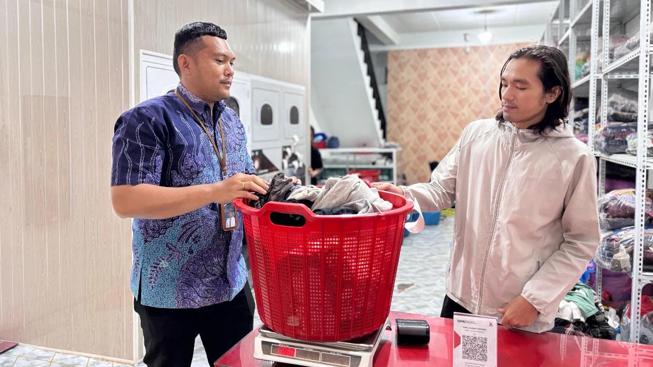 Cerita UMKM di Kabanjahe Naik Kelas dari Usaha Es Buah Jadi Laundry Express Berkat KUR BRI
