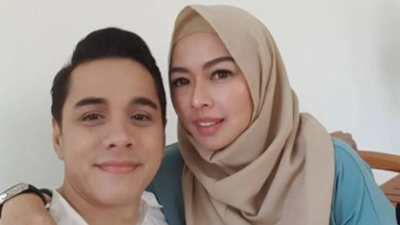 [Bintang] Rionaldo Stokhorst dan Aureli Beata Schulz