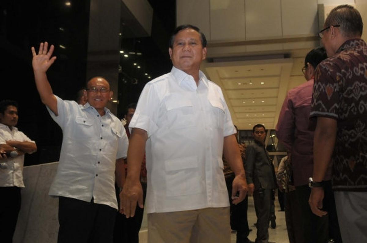 Reaksi Zulkifli di depan Prabowo setelah PAN gabung ke Jokowi