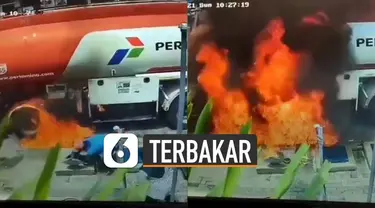 Beredar video tempat pengisian bahan bakar terbakar saat sedang bongkar muatan BBM. Beruntung tidak ada korban jiwa atas insiden tersebut.