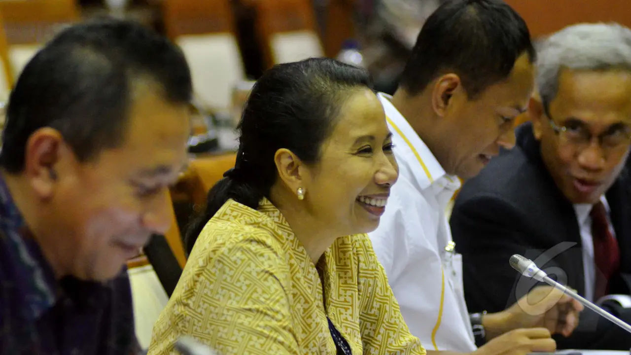 Menteri BUMN Rapat Kerja Dengan Komisi VI DPR RI