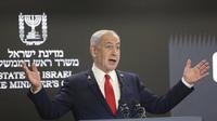 Perdana Menteri Israel Benjamin Netanyahu berbicara dalam sebuah konferensi pers di Kantor Perdana Menteri di Yerusalem, Minggu (10/8/2025). (Dok. Abir Sultan via AP)&nbsp;&nbsp;&nbsp;