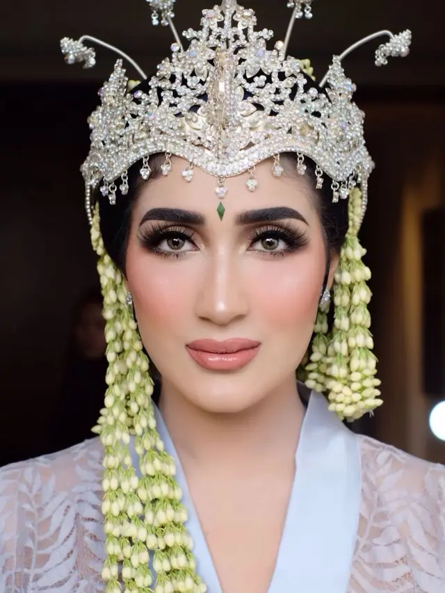 6 Momen Akad Nikah Tania Nadira dan Abdulla Alwi