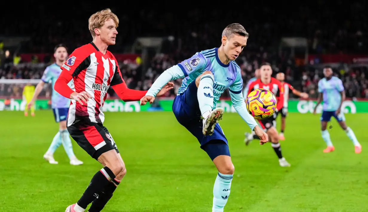 The Gunners harus tampil tanpa sejumlah pilar utama mereka, termasuk Bukayo Saka. Meski demikian, Arsenal mampu tampil mendominasi dengan penguasaan bola mencapai 52,2 persen atas Brentford. (AP Photo/Kirsty Wigglesworth)