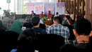 Suasana diskusi 'Elegi untuk TKI' di Jakarta, Sabtu (18/4/2015). Diskusi tersebut membahas tentang ribuan TKI yang tengah terjerat masalah hukum di luar negeri. (Liputan6.com/Yoppy Renato)
