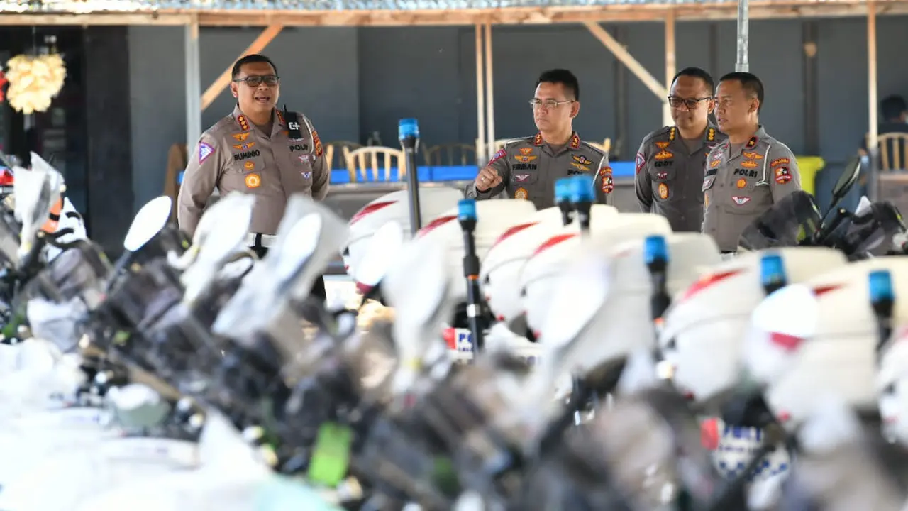 Polisi Siapkan 103 Kendaraan Listrik untuk Pengawalan dan Pengamanan KTT AIS Forum 2023 (NTMC Polri)