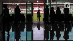 Pencabutan status Indonesia sebagai tuan rumah pelaksanaan Piala Dunia U-20 2023 dilakukan setelah Presiden FIFA, Gianni Infantino, bertemu dengan Ketua Umum PSSI, Erick Thohir. (Liputan6.com/Johan Tallo)