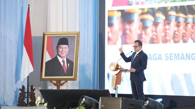 Wamendagri Bima Dorong Lulusan IPDN Siapkan Diri Jadi Kepala Daerah