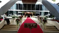 Mengapa Ruang Pidato Raja Salman Identik dengan Pelaminan?