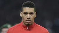 Bek Manchester United, Chris Smalling, menjadi salah satu andalan lini belakang Inggris kontra Jerman pada laga persahabatan di Olympiastadion, Berlin, Minggu (27/3/2016) dini hari WIB. (AFP/Tobias Schwarz)