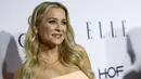 Artis Hollywood Jessica Capshaw  berpose saat menghadiri acara makan malam tahunan, Wanita ELLE di Los Angeles, California, 20 Januari 2016. (REUTERS/ Mario Anzuoni)