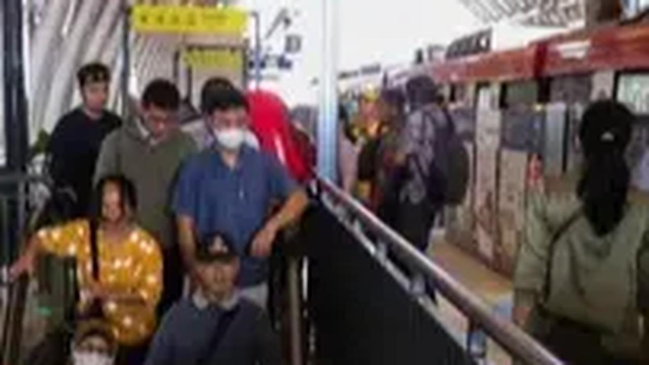 Baru Hari ke-3 Beroperasi, LRT Jabodebek Gangguan Telat Sampai 2 Jam