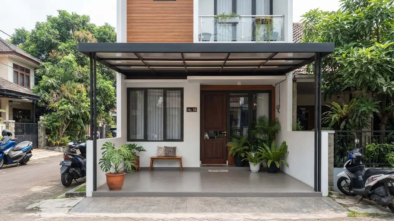 Ide kanopi rumah mungil yang tidak membuat tampilan fasad terasa penuh.