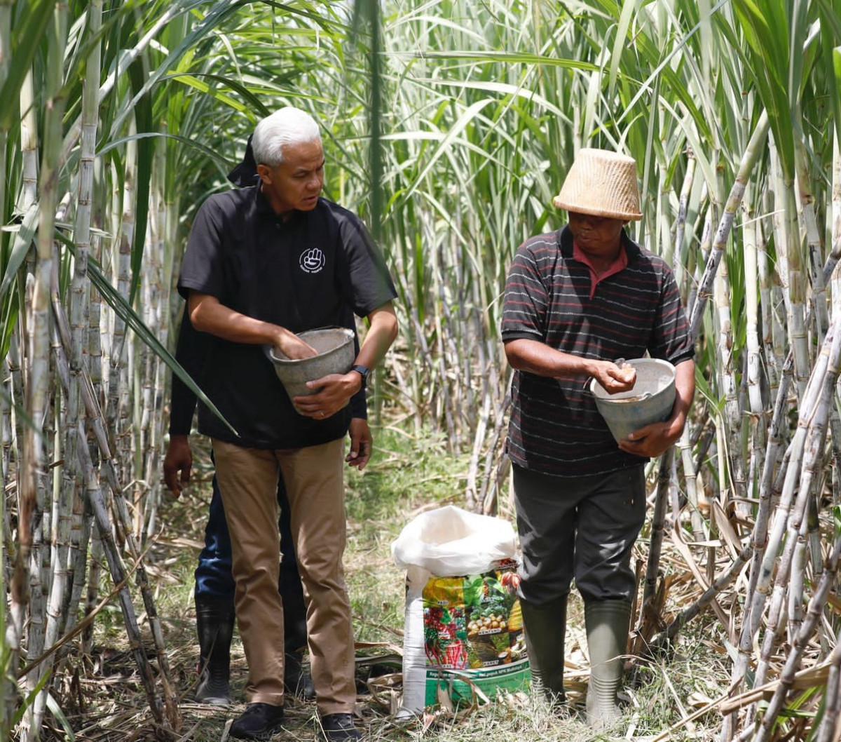 Mendapatkan keluhan tersebut, Ganjar menyatakan dirinya akan selalu mengutamakan produk dalam negeri dan tidak harus serta merta melakukan impor.