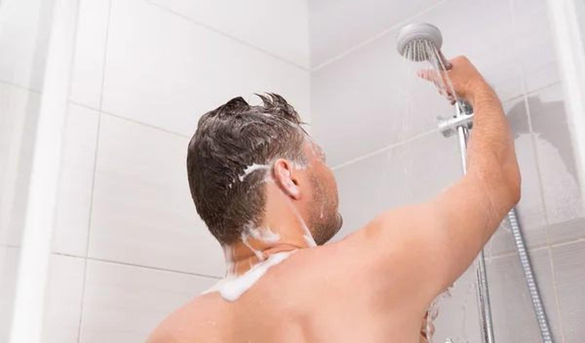 <b>15. Doa Harian Sebelum Mandi</b><br>