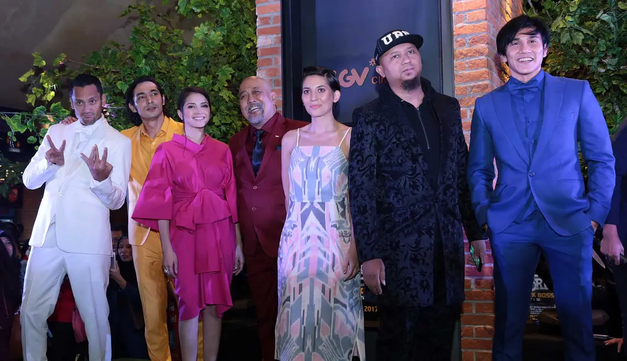 Gala Premiere film Warkop DKI Reborn: Jangkrik Boss Part 2 telah digelar di CGV Blitz, Grand Indonesia, Jakarta Pusat, Jum’at (25/8/2017). Suasana meriah pun sangat terasa malam dengan hadirnya para bintang. (Deki Prayoga/Bintang.com)