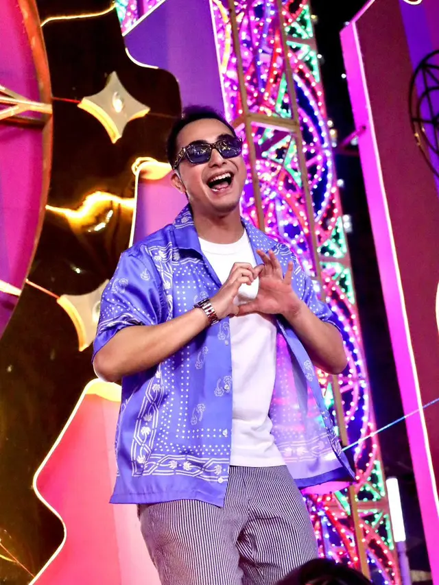 Meriahnya Selebrasi Tahun Baru di Central Park Mall, Mulai dari Ribuan Kembang Api hingga NewJeans Pop Up Store