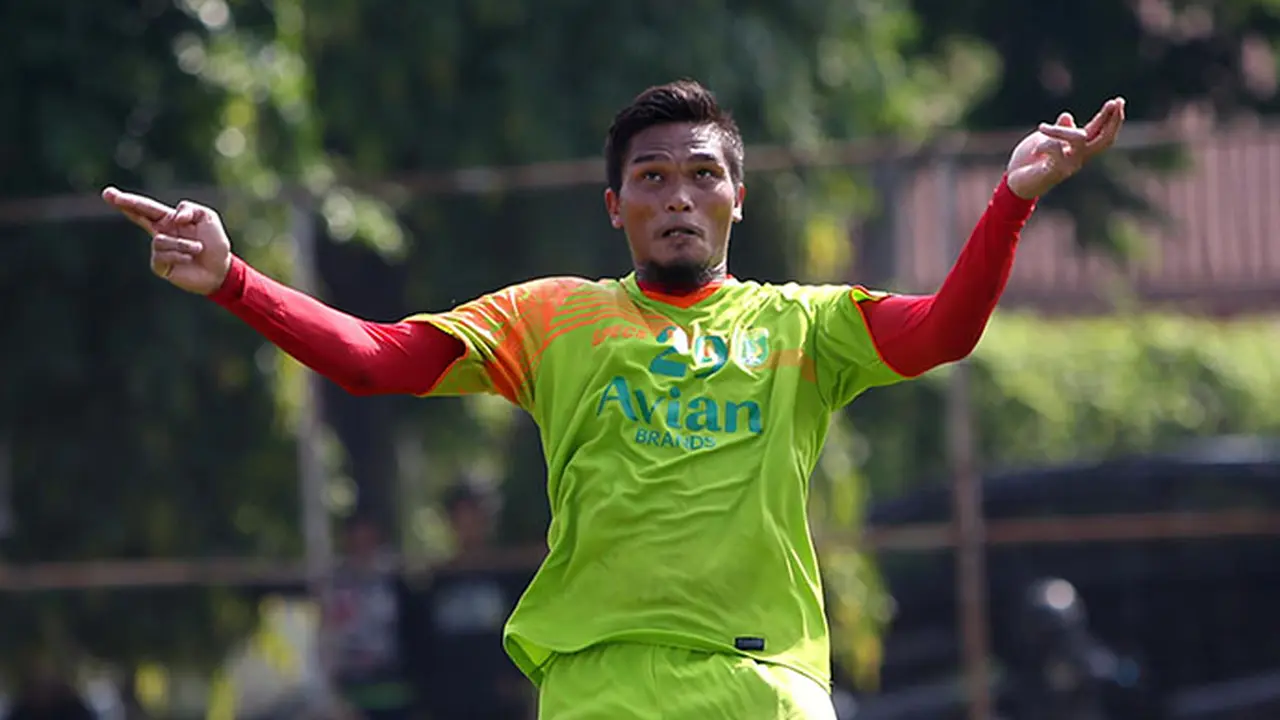 Firly Apriansyah