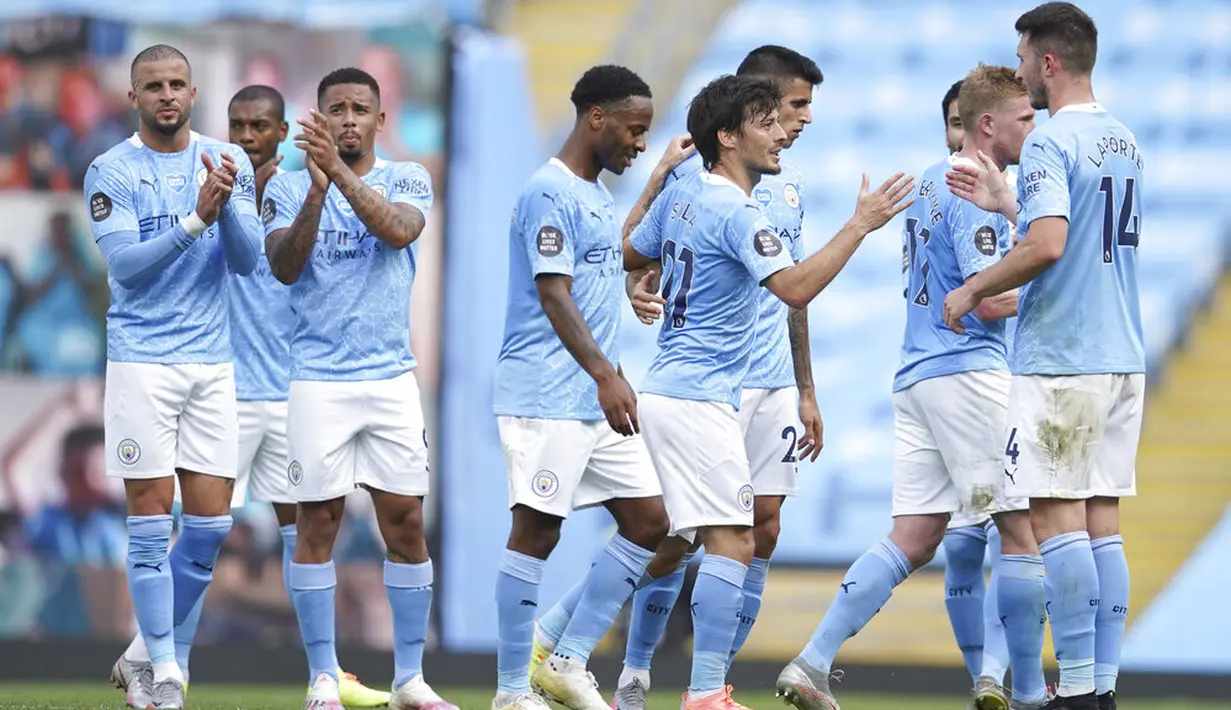 Alasannya, Silva adalah pemain serba bisa yang mampu memainkan peran baik sebagai gelandang tengah, gelandang serang, hingga pemain sayap kanan dan kiri. (AP Photo/Dave Thompson, Pool)
