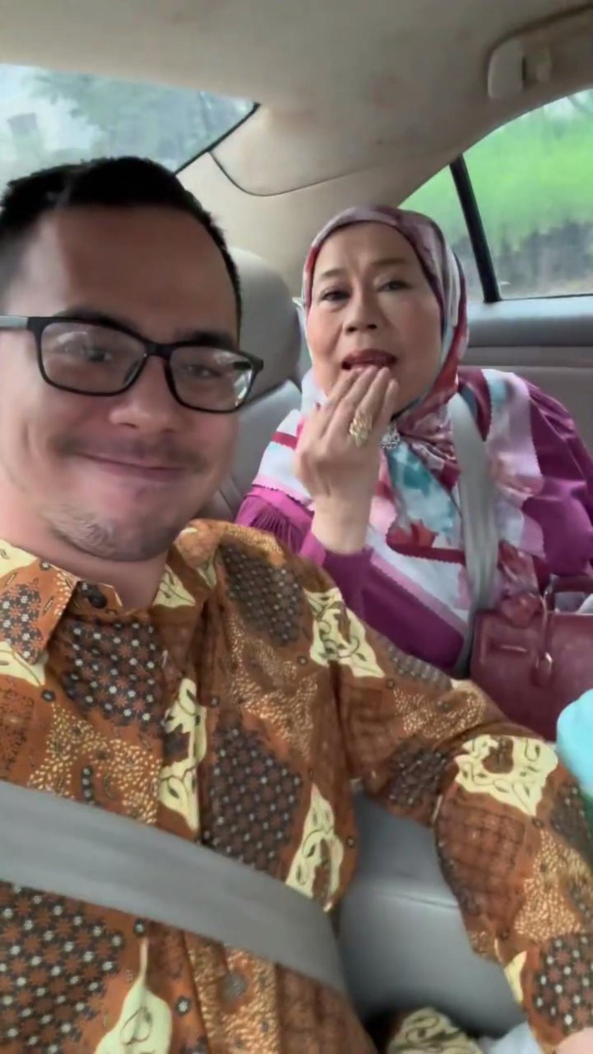 Surya Sahetapy Bertemu Ray Sahetapy Setelah 3 Tahun di Amerika, Doakan untuk Kesehatan Sang Ayah