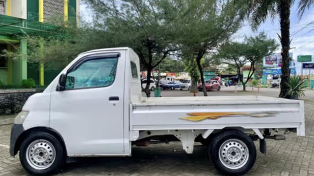 Daihatsu Gran Max Pikap