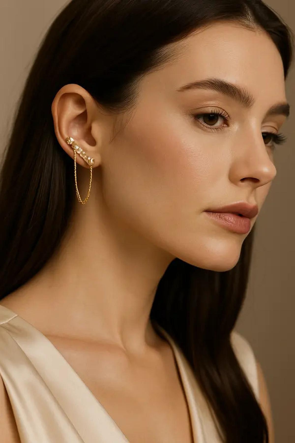 6 Model Anting Panjang ke Atas 2025, Pilihan Tepat untuk Tampil Glamour di Acara Pesta