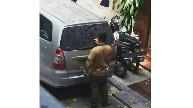 Kelakuan 5 Orang Kurang Kerjaan Ini Mainstream Banget, Sering Dilakukan