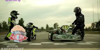 Dua Pebalap Cilik Ini Bakal Bikin Kalian Merinding