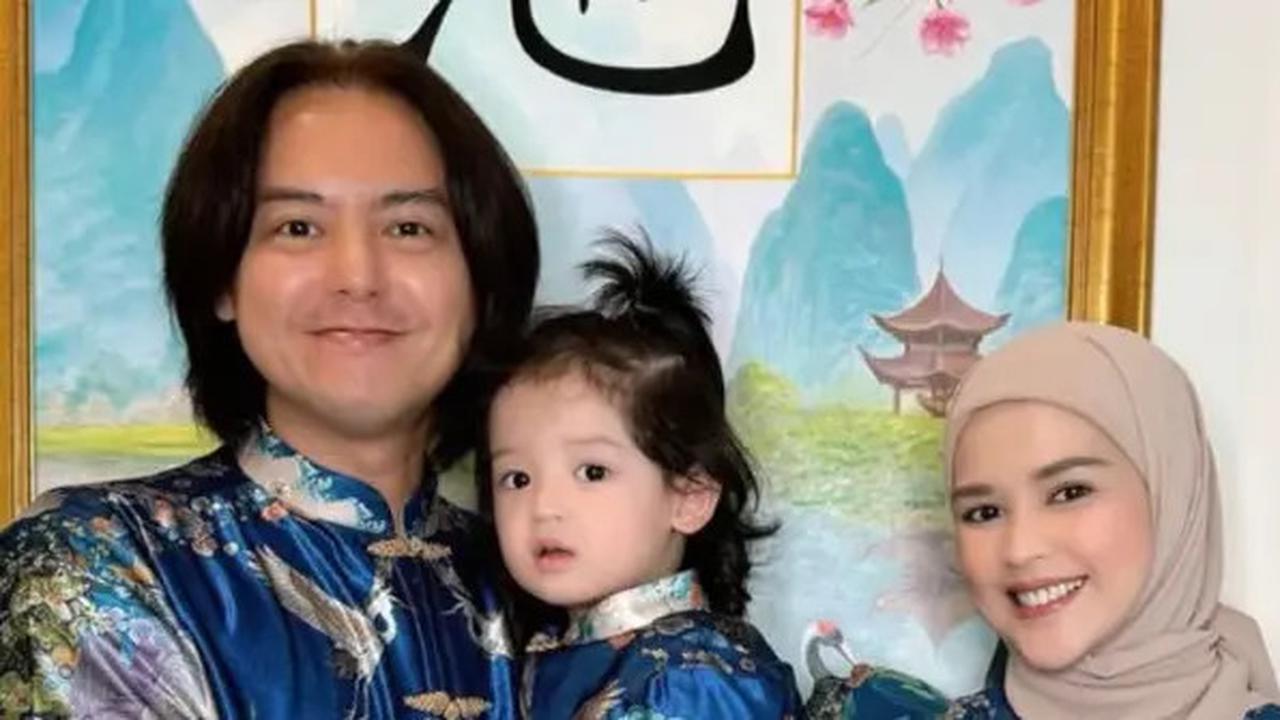 Potret Lucu dan Gemas Anak-Anak Artis Pakai Baju Tradisional China Saat Perayaan Imlek, dari Anak Cut Meyriska hingga Marisa Nasution