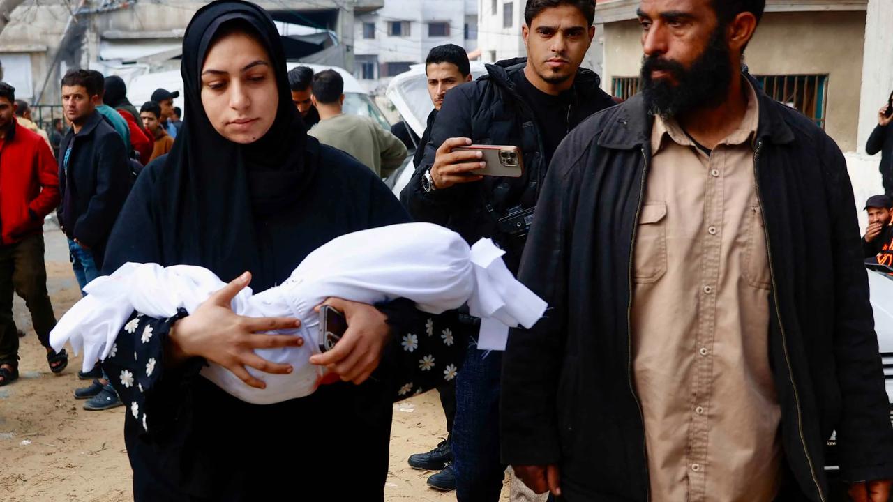 FOTO: Anak Anak Kemabli Menjadi Korban Terbaru Serangan Israel  di Gaza