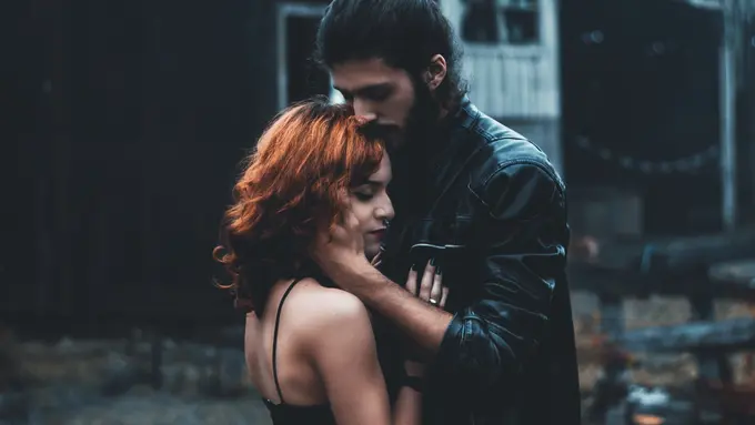 [bintang] 3 Pasang Zodiak yang Terlahir Nggak Berjodoh, Wajar Ribut Terus!