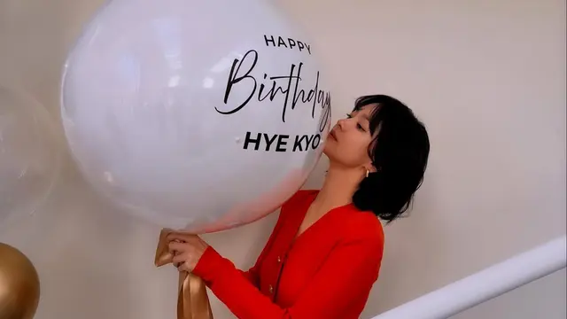 Song Hye Kyo Pancarkan Timeless Beauty di Ulang Tahun ke-44